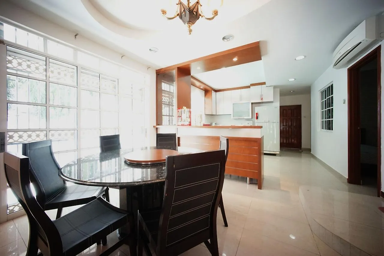 Pelangi Plaza@Southkey@Pelangi Hotel Johor Bahru Homestay
